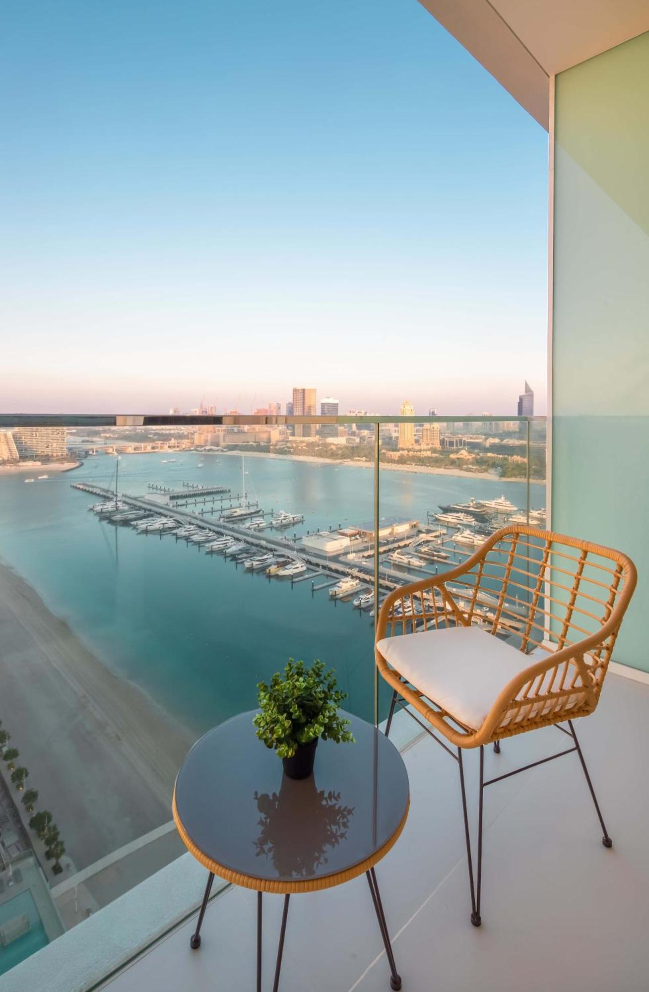 Silkhaus Palm View 1Bdr With Private Beach In Emaar Beachfront Dubai Exterior foto
